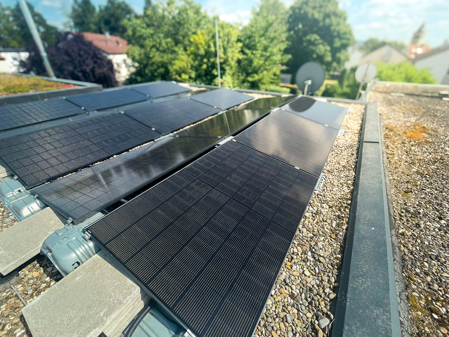PV-Anlage auf einem Flachdach in Fellbach